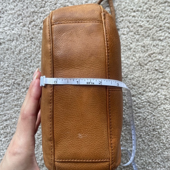 Fossil Tan Leather Crossbody Bag - Picture 11 of 11
